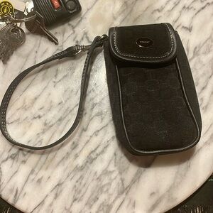❗️LAST CHANCE ❗️Vintage Phone + ID Card Carrier
Wristlet, bag attachment NWOT